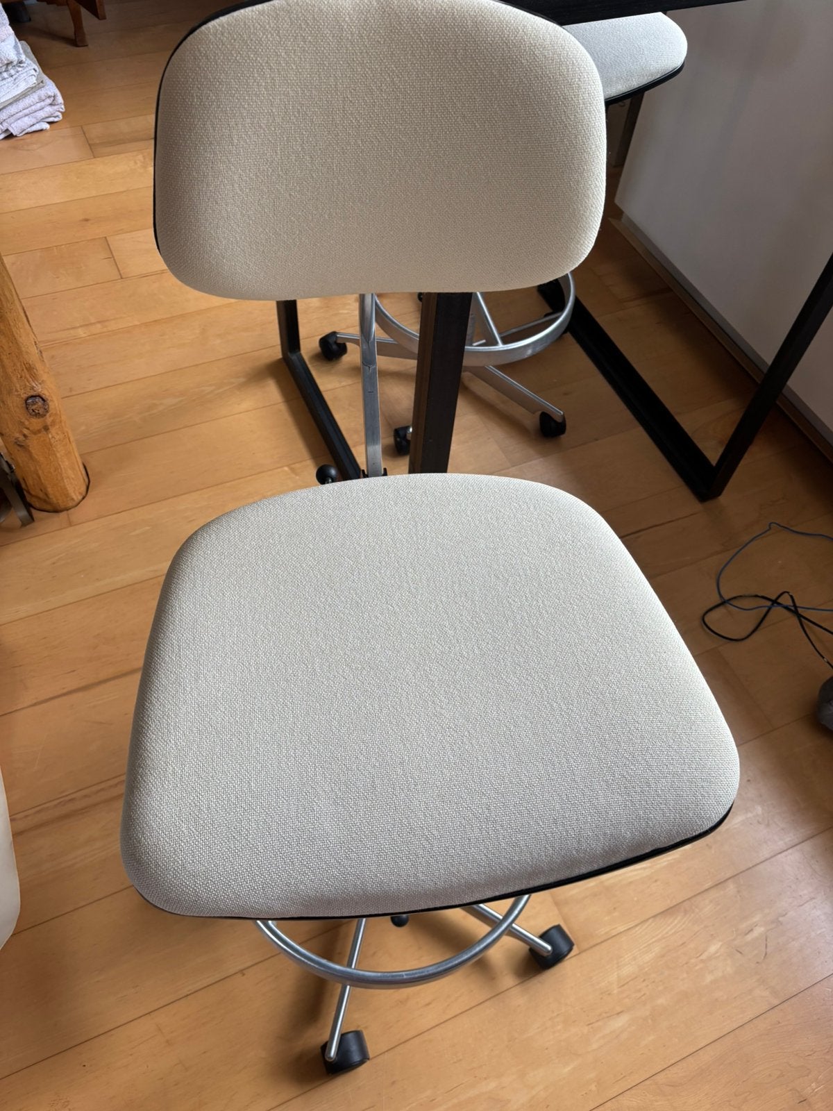 Hoge bureaustoel Scandinavisch design Fritz Hansen, Huis en Inrichting, Ophalen, Zo goed als nieuw, Wit