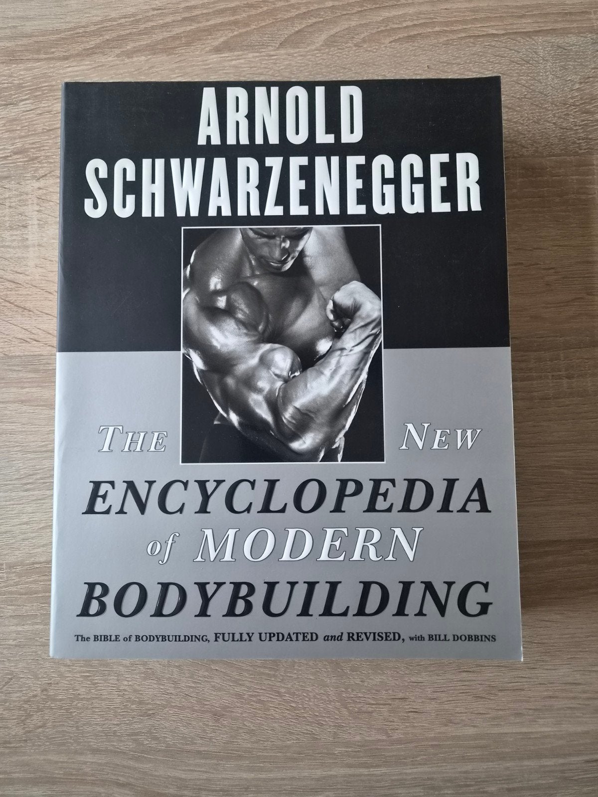 Arnold Schwarzenegger: The New Encyclopedia Modern Bodybui, Boeken, Encyclopedieën, Ophalen of Verzenden, Zo goed als nieuw, Los deel