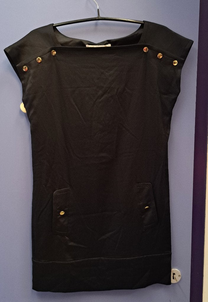 Diane von Furstenberg zijde top goudkleurige details M 50332, Maat 38/40 (M), Verzenden, Zwart, Zo goed als nieuw