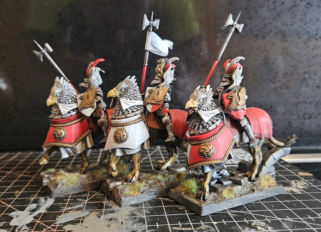 Warhammer Empire demigryphs, Figuurtje(s), Warhammer, Ophalen of Verzenden, Zo goed als nieuw