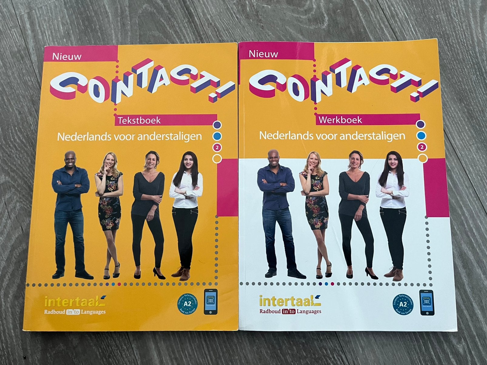Menne - Contact! nieuw 2 tekstboek, Boeken, Ophalen, Menne, Zo goed als nieuw, Nederlands