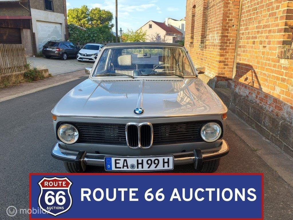 BMW 2002 Cabriolet | 1974 | Route 66 Auctions, Auto's, Overige carrosserieën, Zwart, Bedrijf, Handgeschakeld
