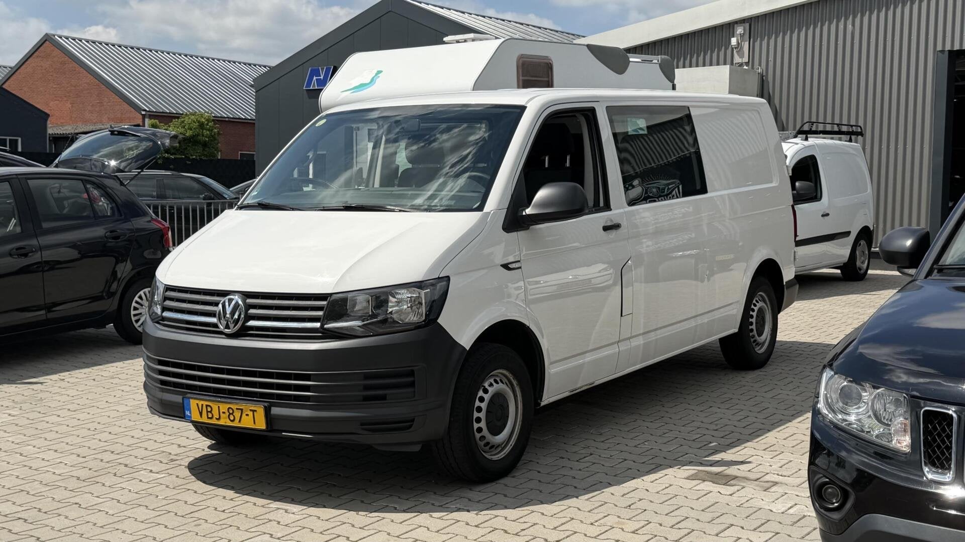 Volkswagen Transporter 2.0 TDI L2H1 DC Dubbele Cabine AIRCO, Gebruikt, Euro 6, 4 cilinders, Volkswagen