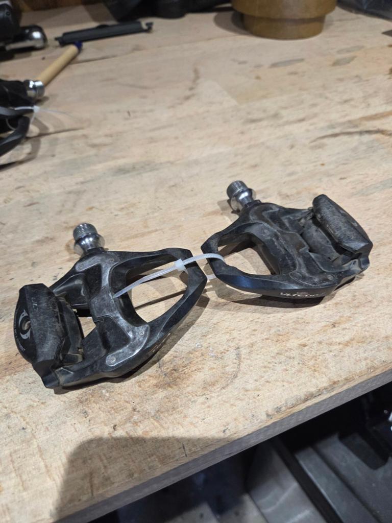 Shimano PD-6800 Ultegra pedalen - Gebruikt, goed werkend, Crankstel of Pedalen, Gebruikt, Overige materialen, Ophalen of Verzenden