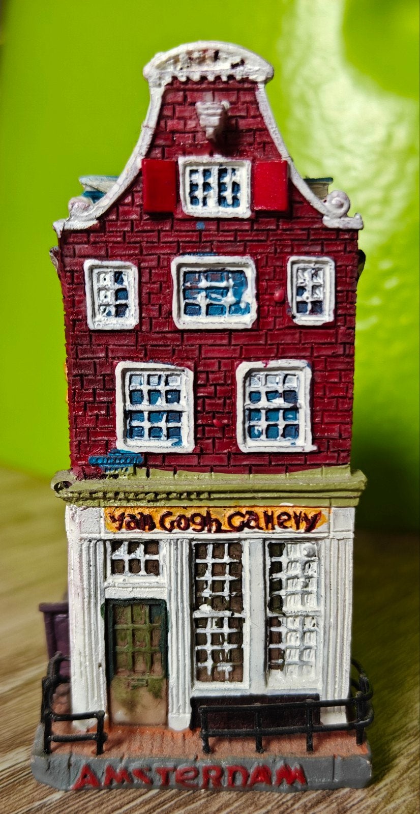 Miniatuurhuisje Van Gogh Gallery, Ophalen of Verzenden, Nieuw, Brug, Tunnel of Gebouw, Overige merken
