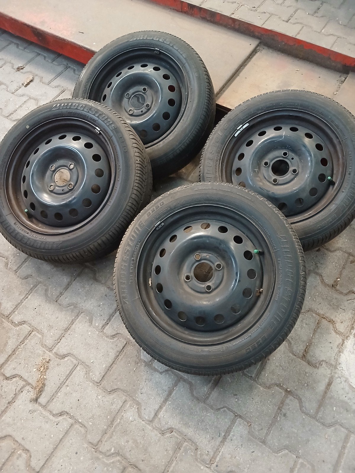 diverse set wielen volkswagen- nissan, Auto diversen, Ophalen, Gebruikt