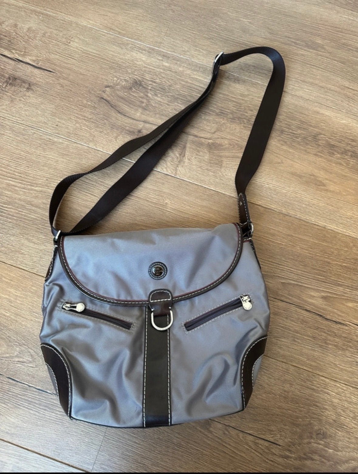 Lancel schoudertas, Sieraden, Tassen en Uiterlijk, Tassen | Damestassen, Ophalen of Verzenden, Gebruikt, Grijs, Schoudertasje