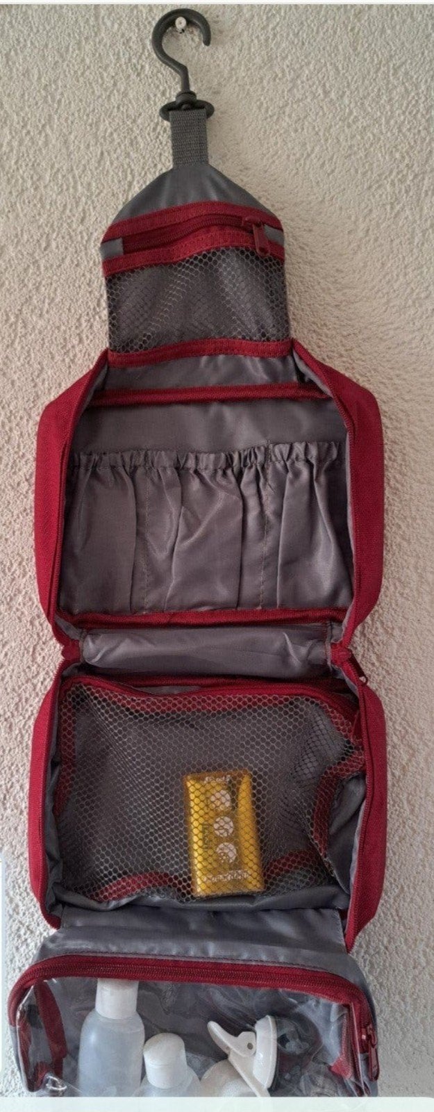 PARTIJ 100 STUKS Reis toilettas met accessoires - Rood, Ophalen, Nieuw, Rood