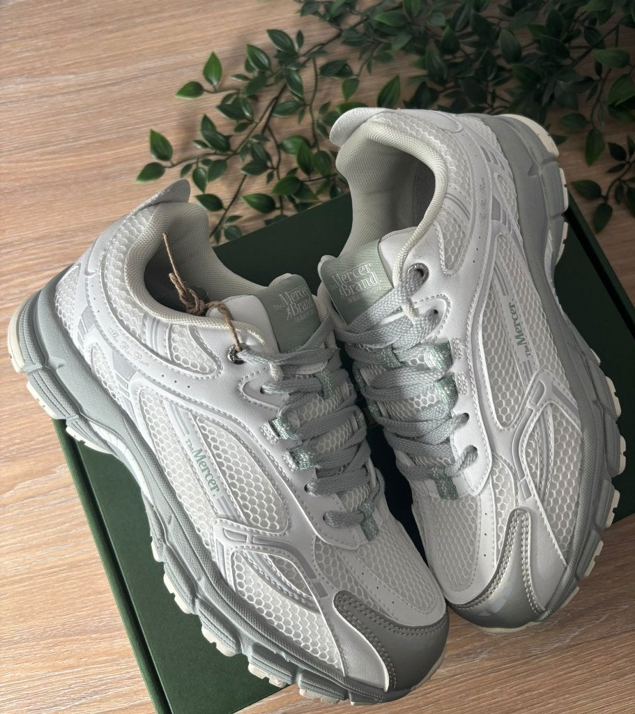 Mercer Amsterdam 166 Sneakers – Zwart/Grijs – Diverse Maten, Wit, Nieuw, Ophalen of Verzenden, Sneakers of Gympen