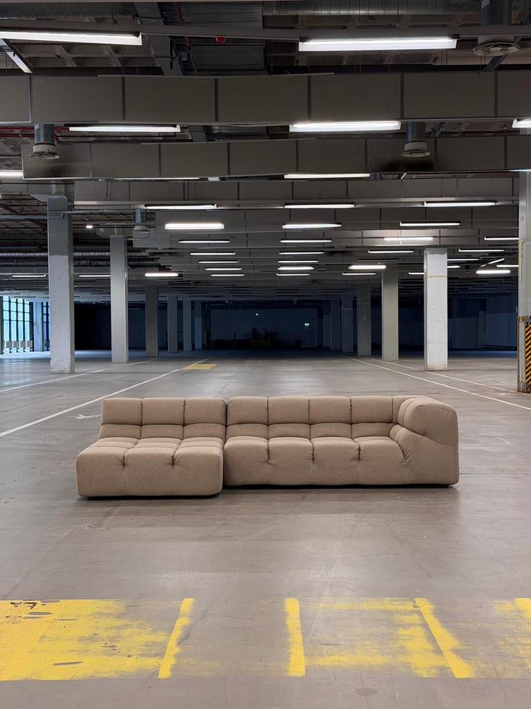 B&B Italia Tufty Time | Mocca | NIEUWSTAAT + Garantie, Hoekbank, Ophalen of Verzenden, Zo goed als nieuw, Bank Hoekbank Bankstel Bankje Loungebank Banken Chaise Lounge