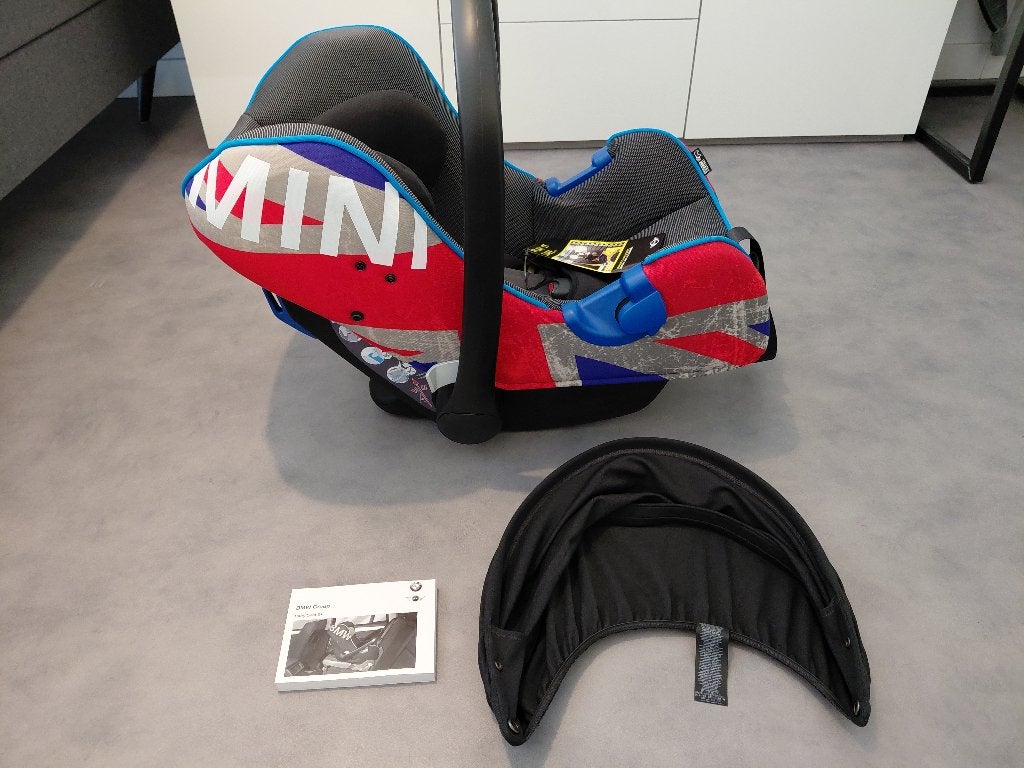 Nieuw origineel autostoeltje - Mini - Union Jack Edition, Autogordel, Nieuw, Ophalen of Verzenden, 0 t/m 13 kg