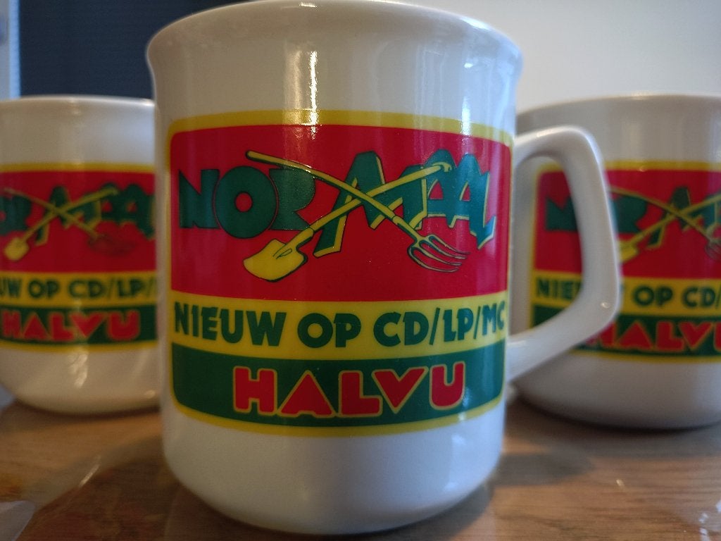 Normaal mokken 3 stuks H.A.L.V.U., Ophalen of Verzenden, Nieuw, Gebruiksvoorwerp