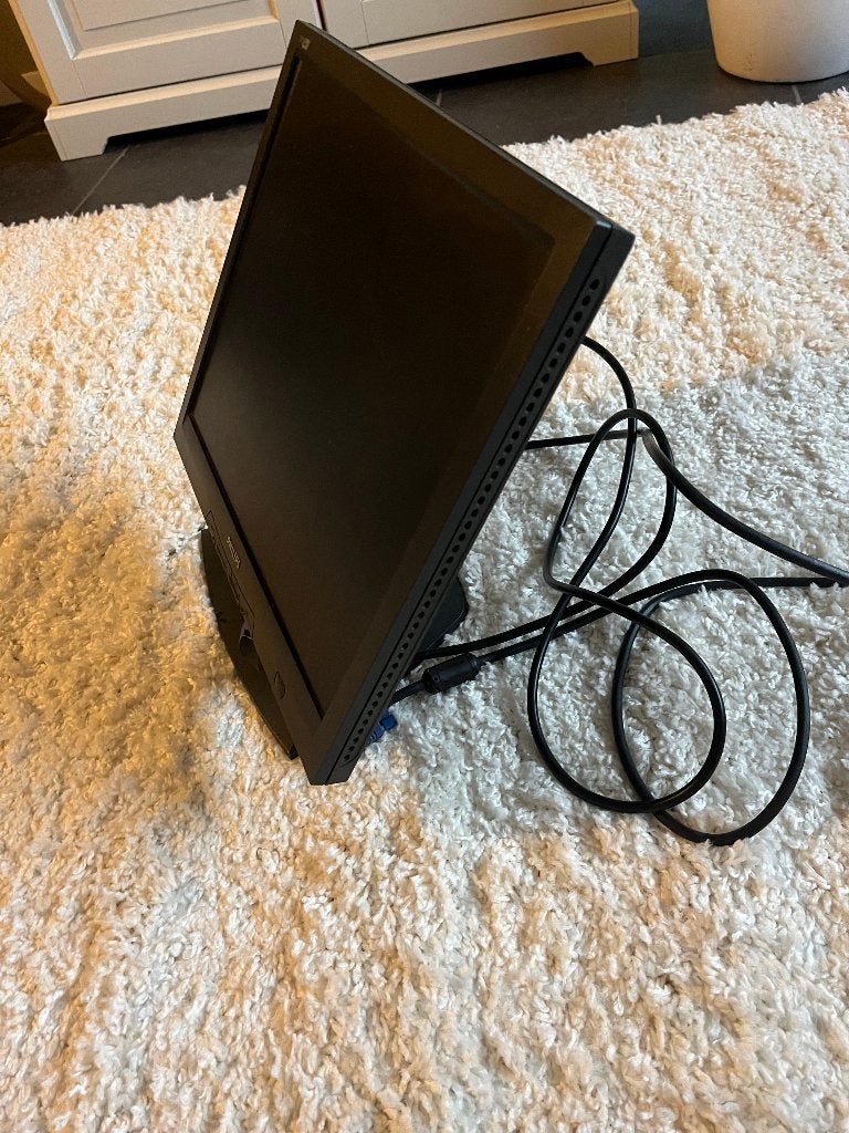 Philips flatscreen LCD beeldscherm, Ophalen, Gebruikt, Kantelbaar, Phillips.
