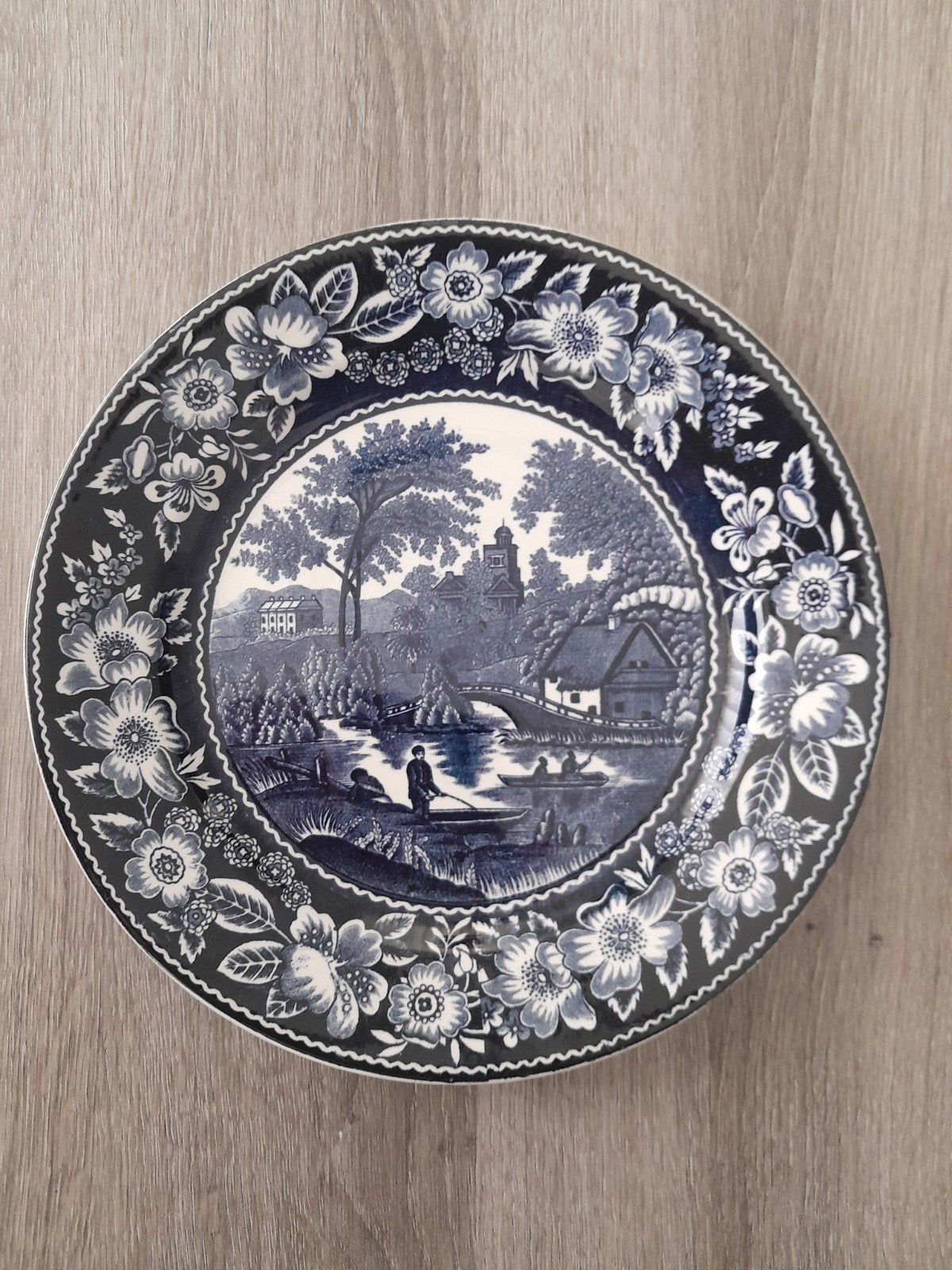 Delfst blauw bord, Ophalen