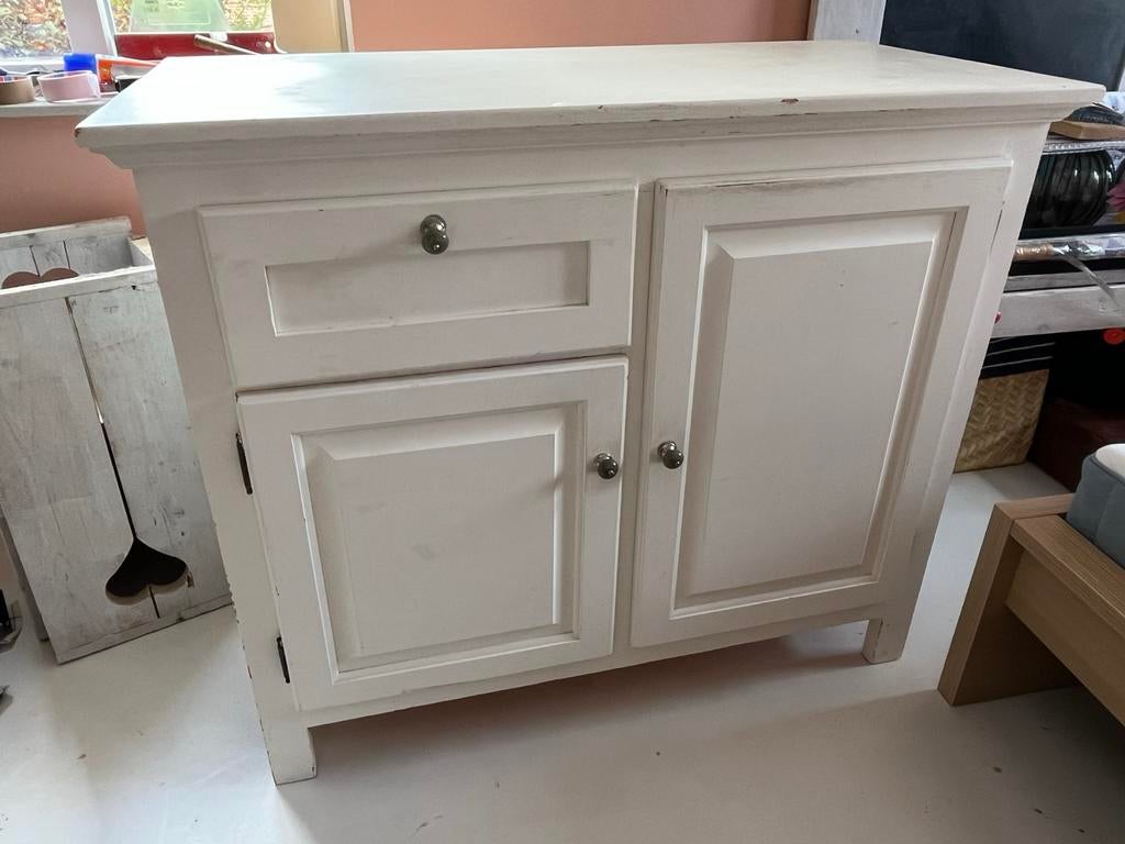 Stevige commode met veel opbergruimte, Ophalen, Gebruikt, 100 tot 150 cm, Met lade(s)