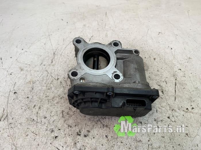 Gasklephuis van een Renault Clio