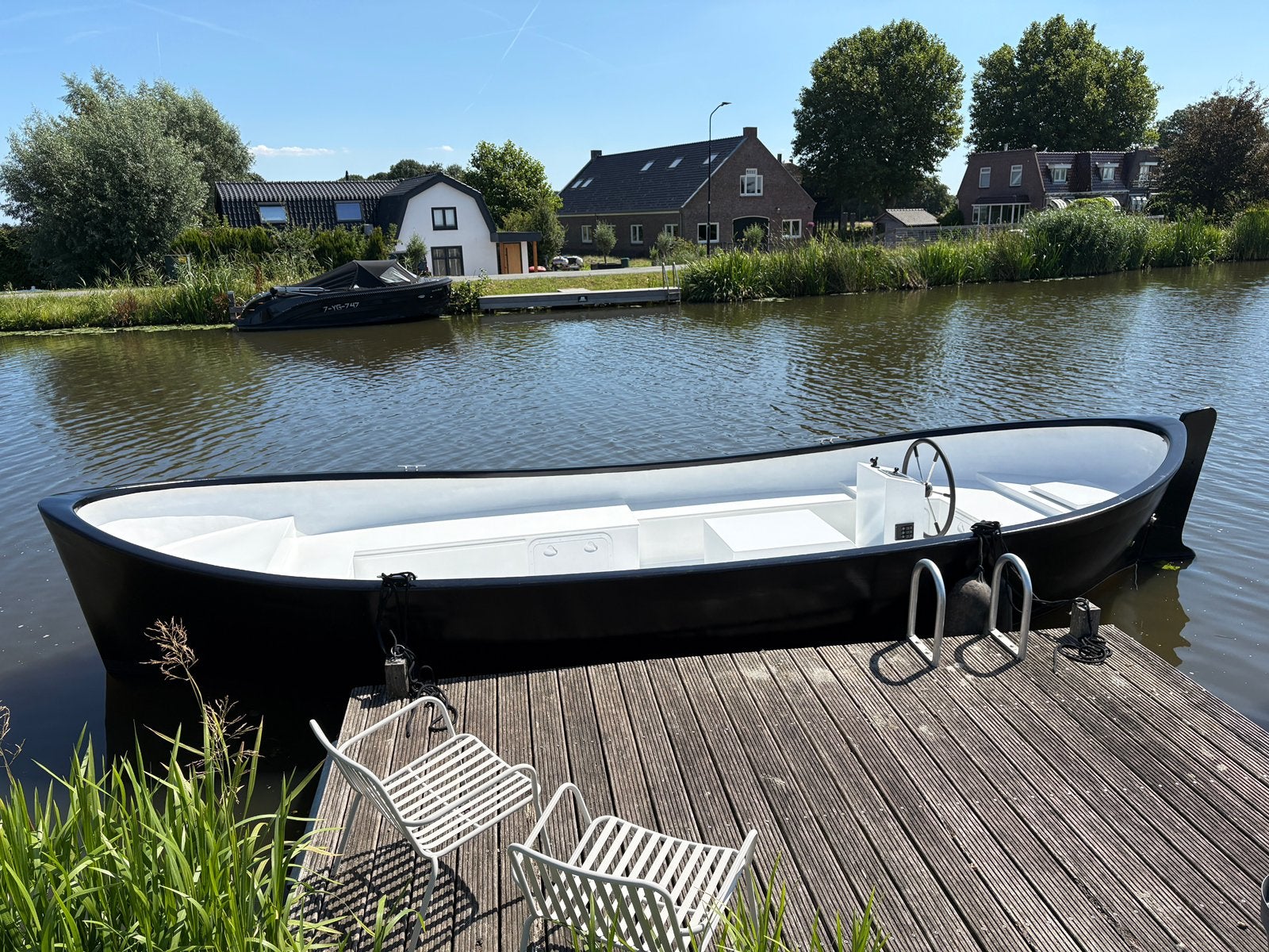 Reddingssloep met nieuwe motor 27pk en boegschroef, Binnenboordmotor, Boegschroef, Zo goed als nieuw, Polyester