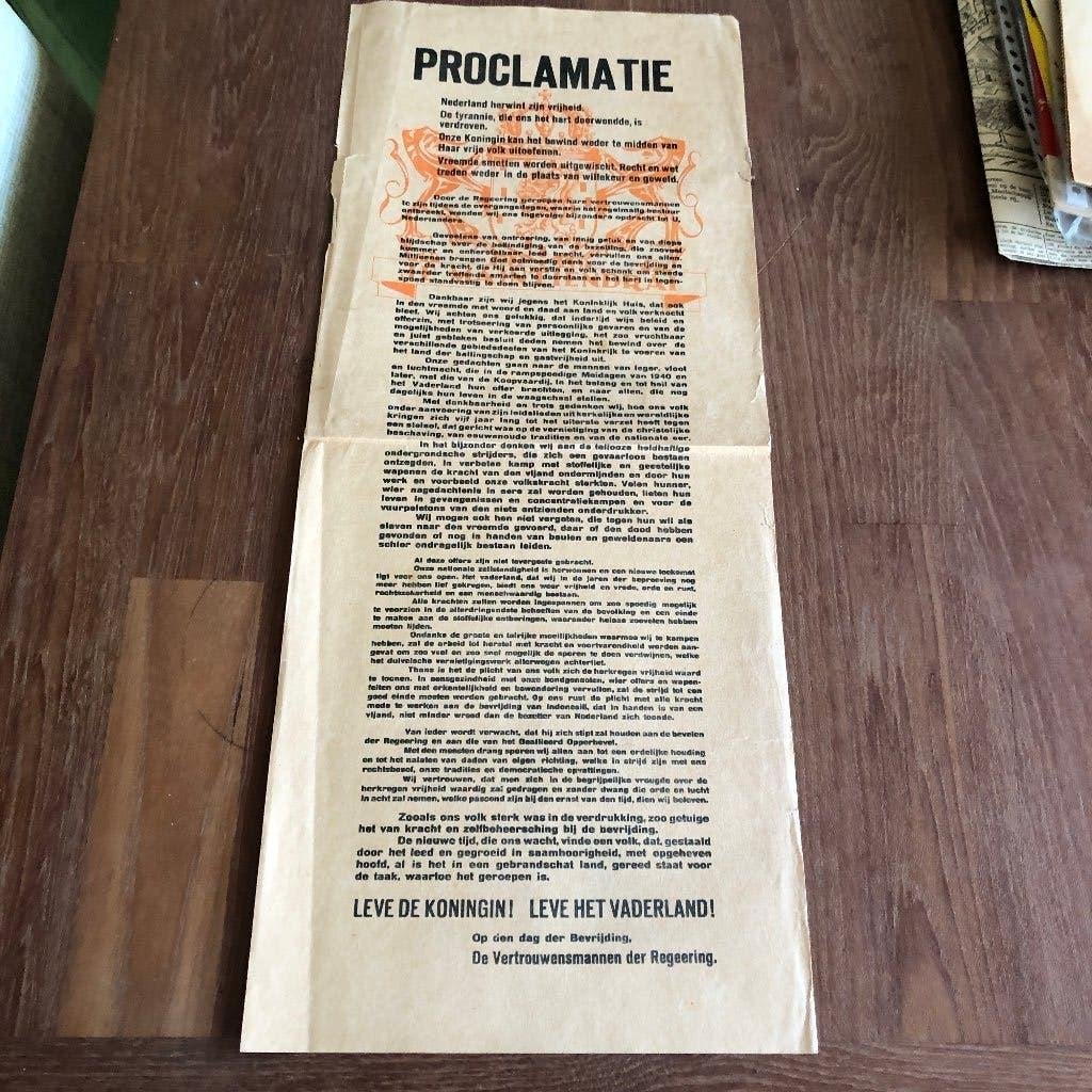 5-5-1945 Proclamatie Vertrouwensmannen der Regeering (24,5x, Verzamelen, Ophalen of Verzenden, Overige soorten, Nederland, Overige typen