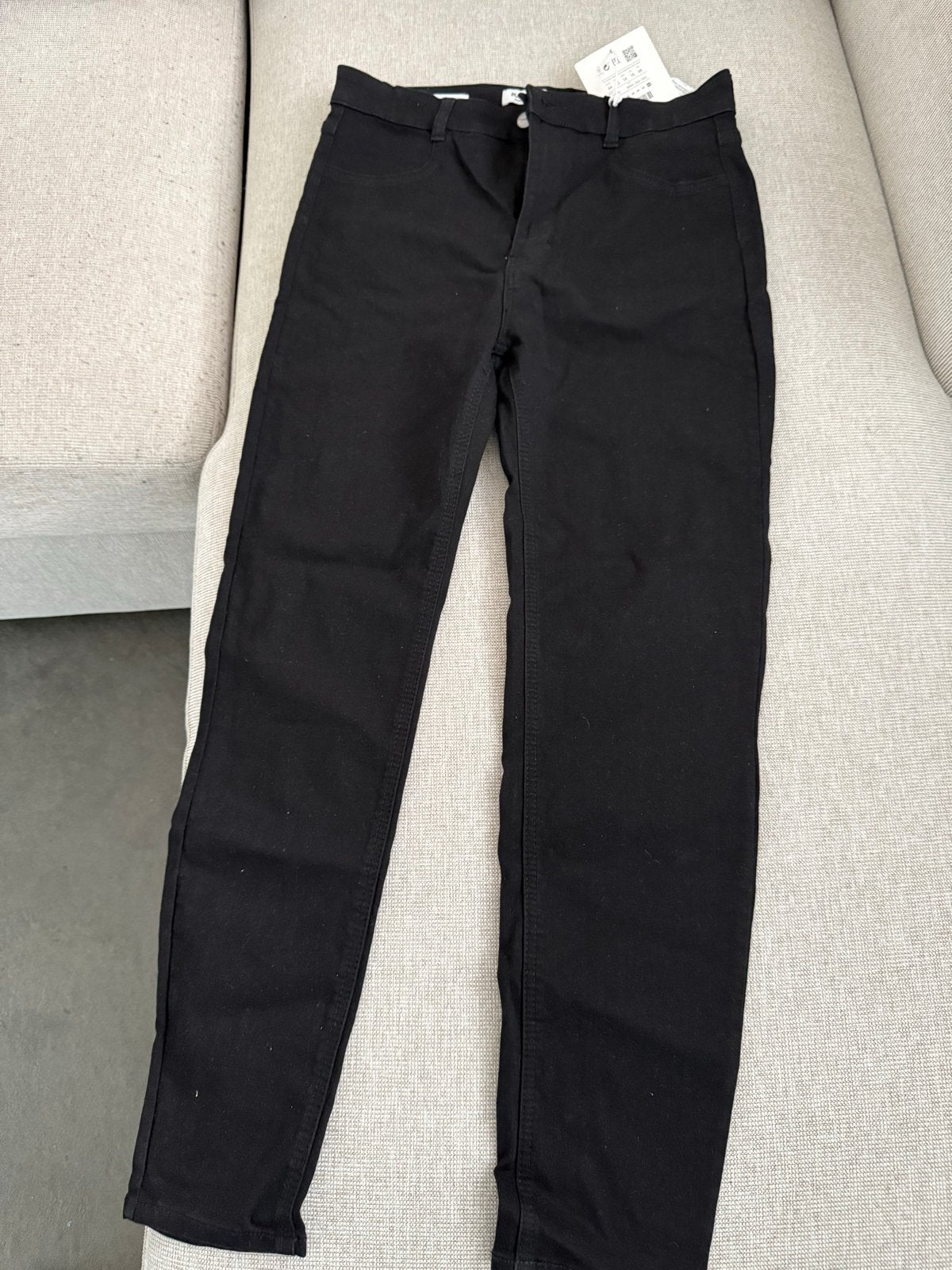 Zwarte Broek Maat 44, Ophalen of Verzenden, Nieuw, Maat 42/44 (L), Zwart