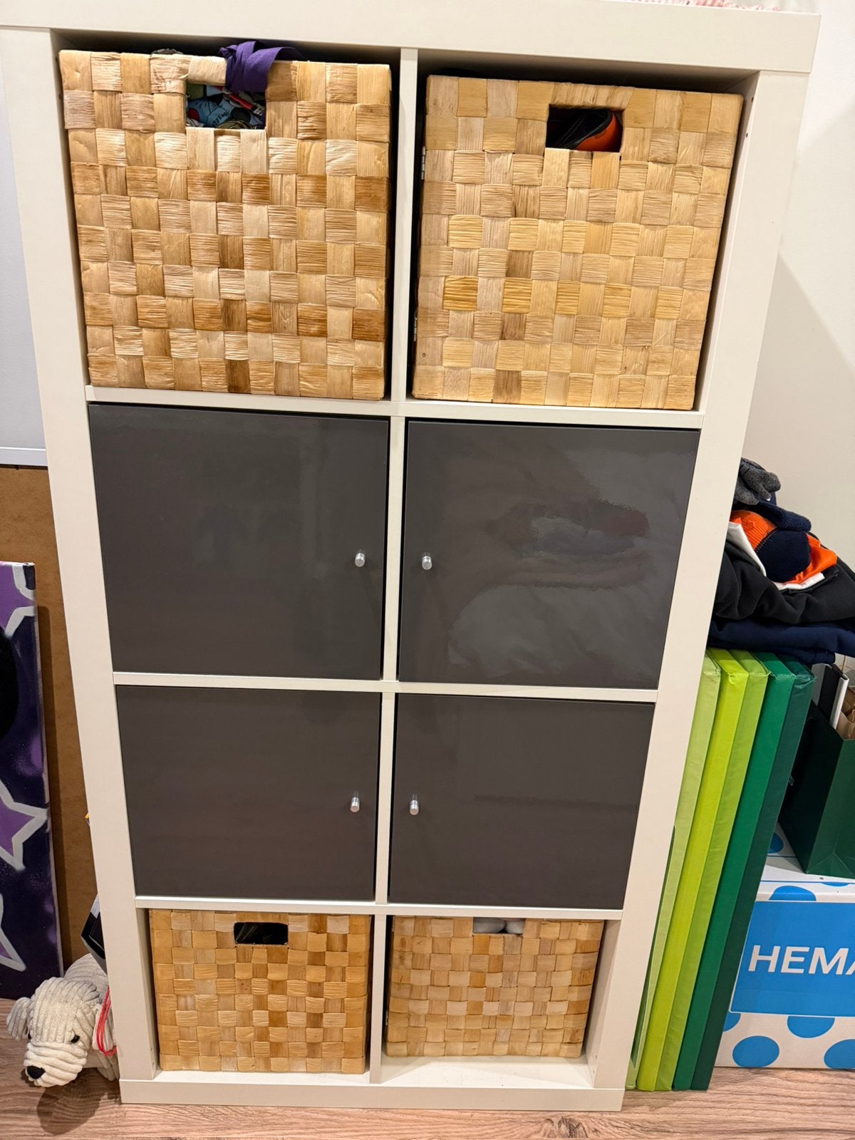 Ikea Kallax witte kast met 4 grijze deuren, Huis en Inrichting, Ophalen, Zo goed als nieuw