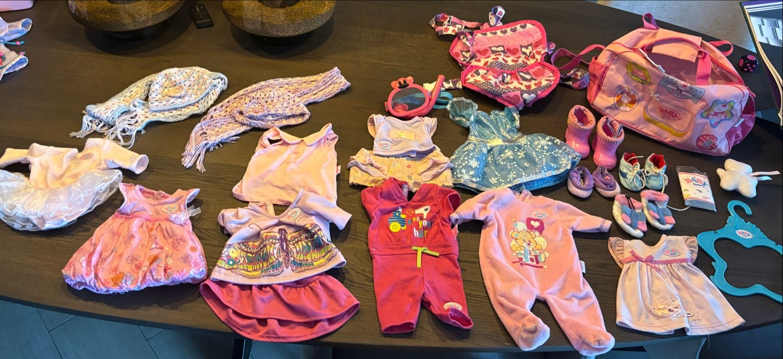 Grote set Baby Born kleding en accessoires, Ophalen, Gebruikt, Babypop