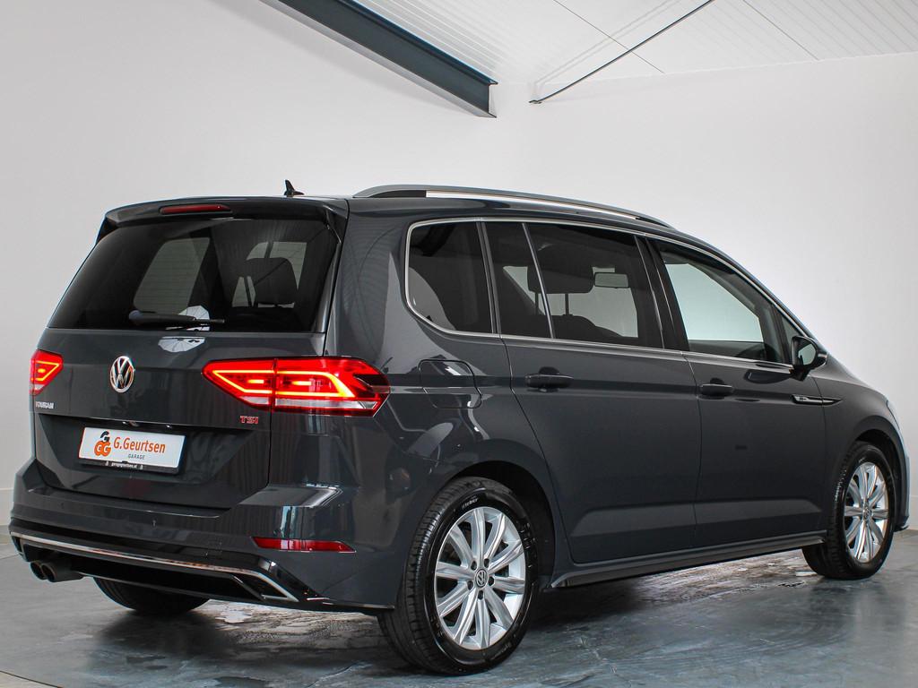 Volkswagen Touran 1.8 TSI Highline, R-line, 7-Persoons, Led,, Gebruikt, 4 cilinders, 1462 kg, 179 pk