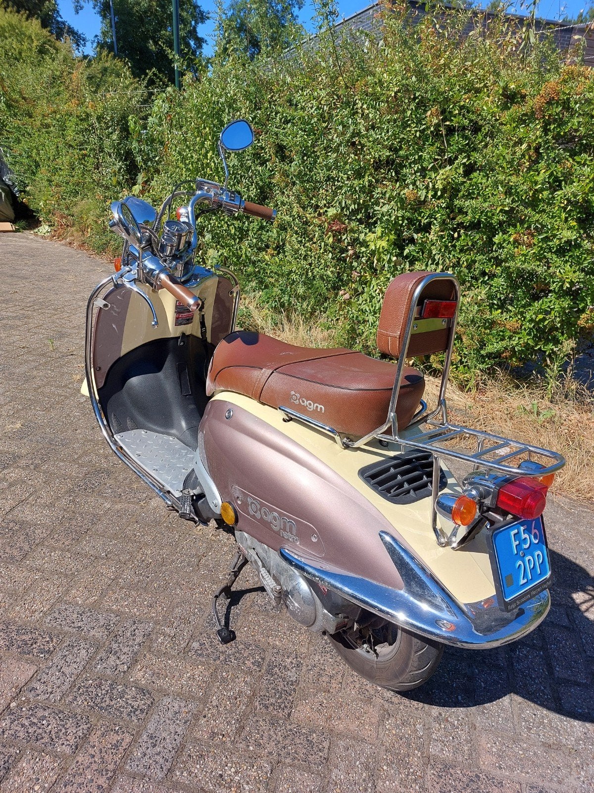AGM Reteo Scooter -creme/bruin, Ophalen, Benzine