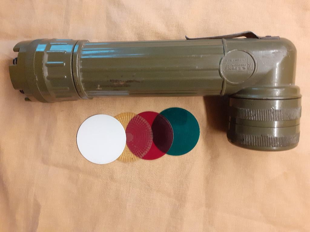 Flashlight US Army Vietnamperiode 1, Verzamelen, Militaria | Algemeen, Ophalen of Verzenden, Landmacht, Amerika, Overige typen