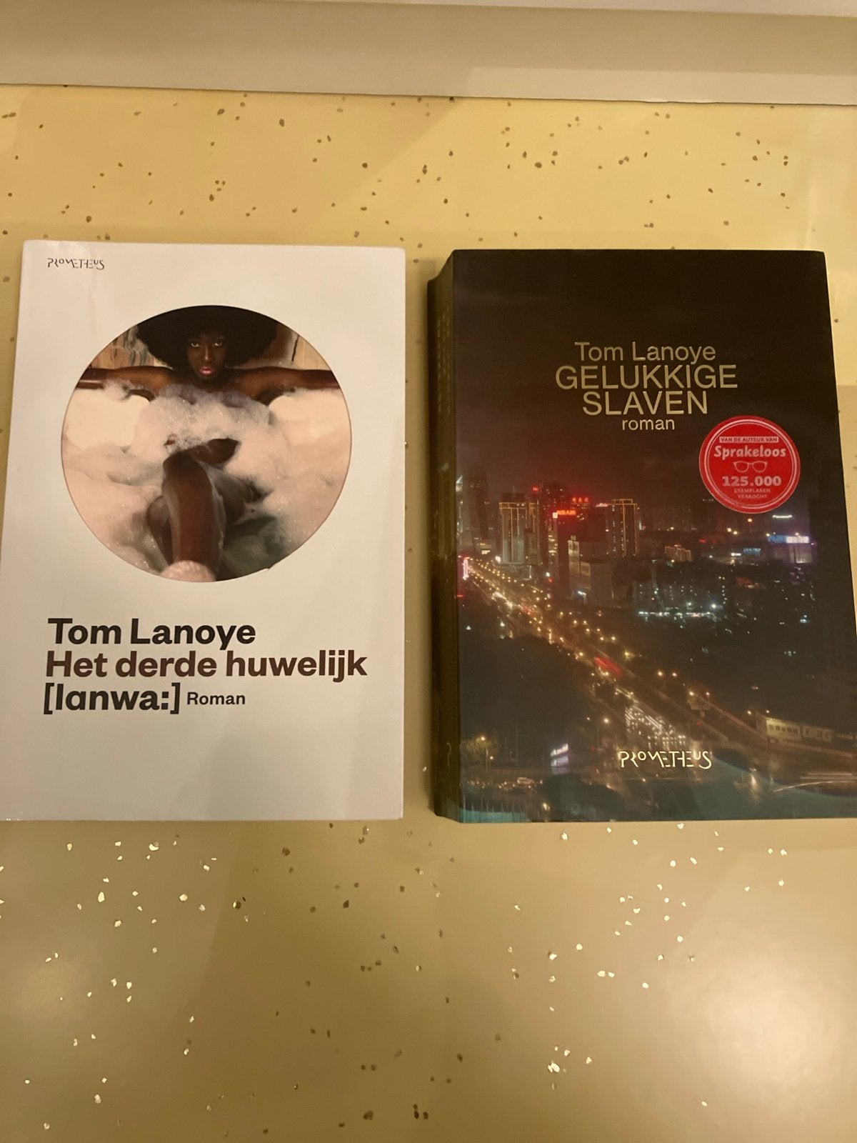Tom Lanoye: Het derde huwelijk & Gelukkige Slaven, Ophalen of Verzenden, Gelezen, België