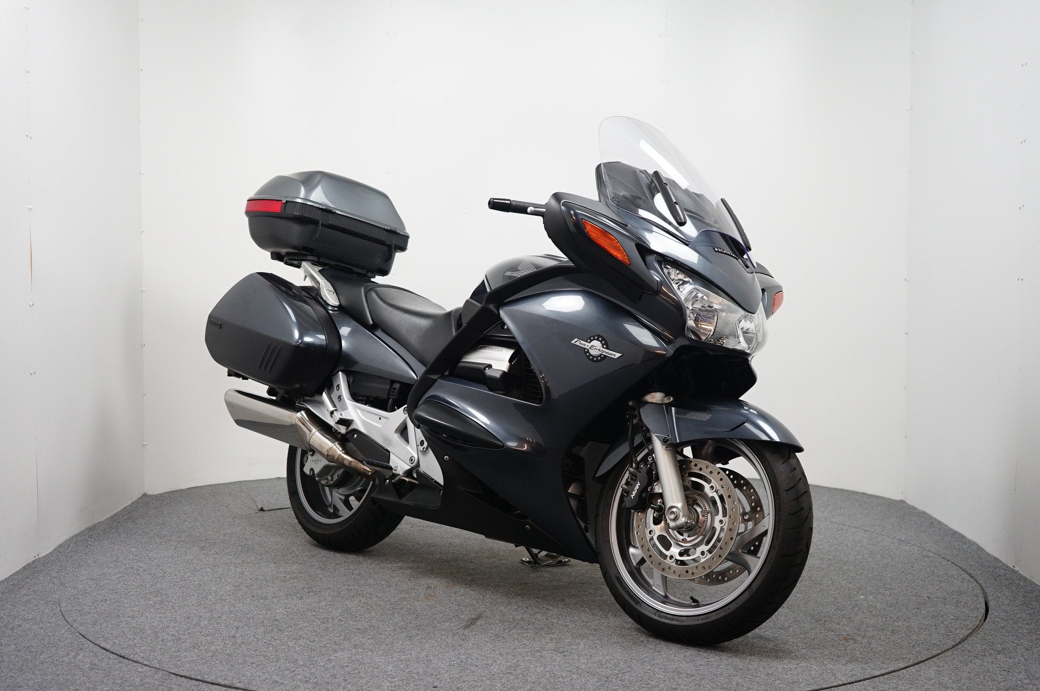 Honda ST 1300 PAN EUROPEAN (bj 2006), Motoren, Sport, Meer dan 35 kW, ABS, 1261 cc