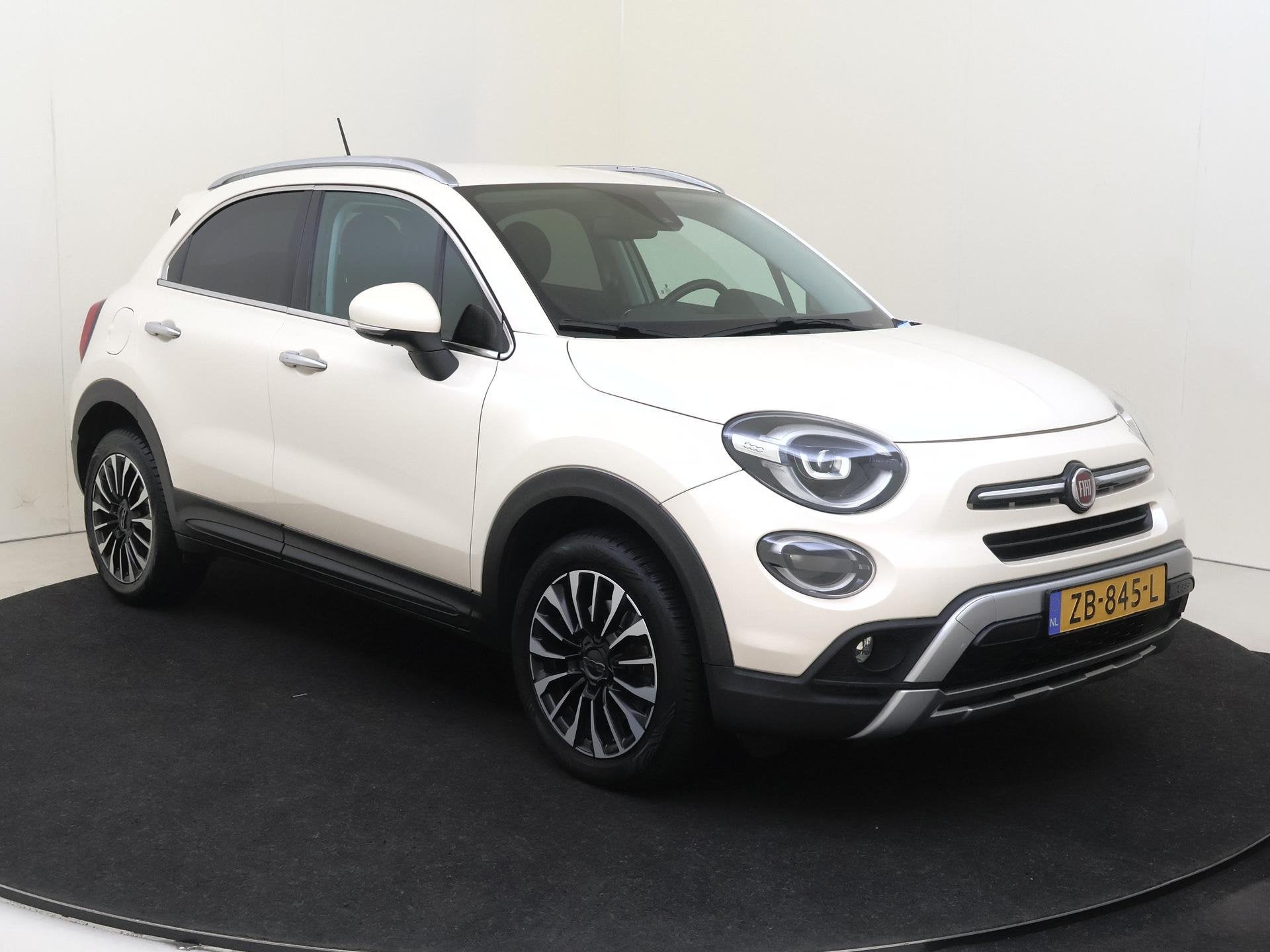 Fiat 500 X Cross 1.3 GSE City Cross | Navigatie | Carplay en, Auto's, Fiat, Gebruikt, 4 cilinders, 150 pk, 600 kg