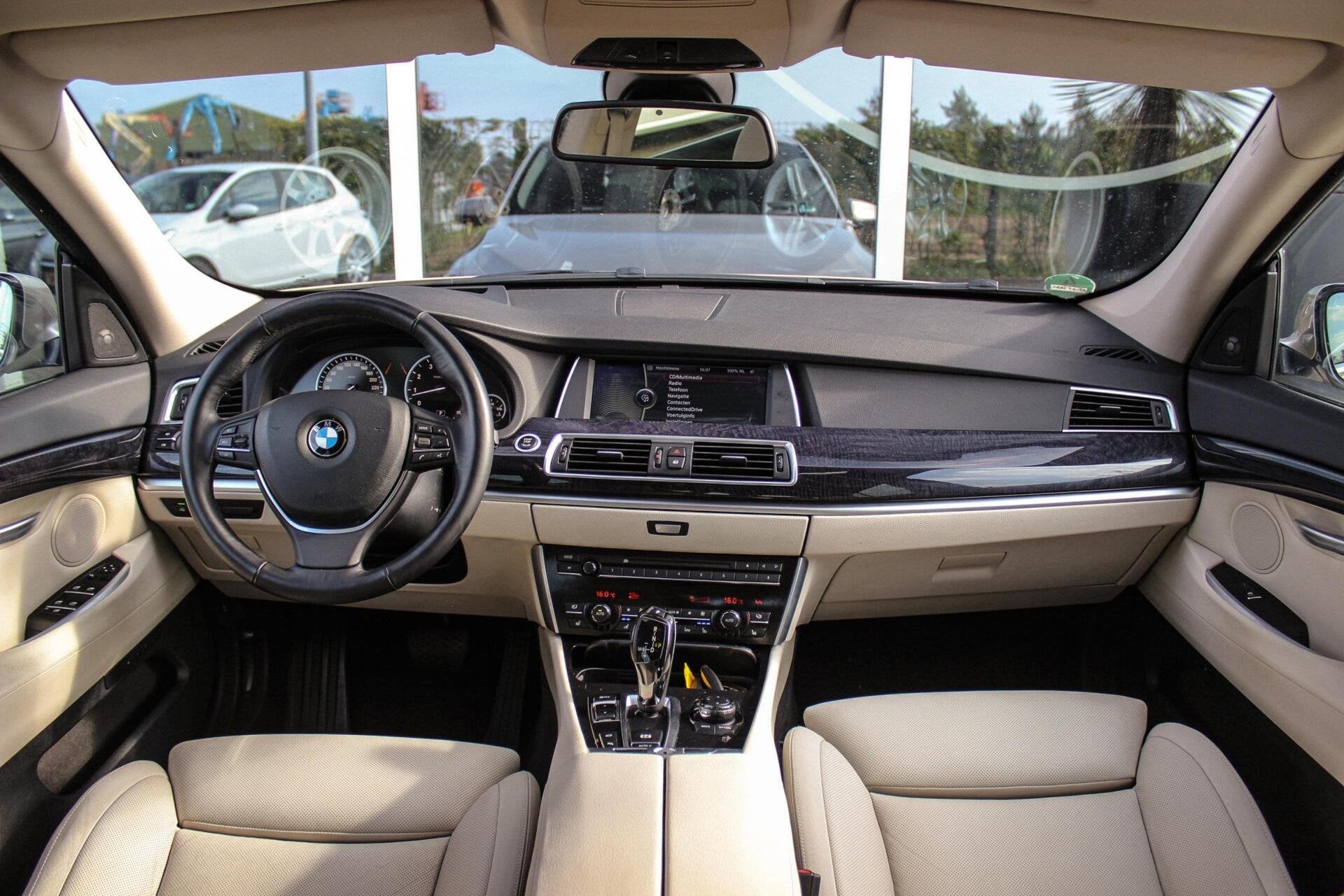 BMW 5-serie Gran Turismo 535i High Executive | Achterasbestu, Auto's, Automaat, Achterwielaandrijving, Gebruikt, Beige