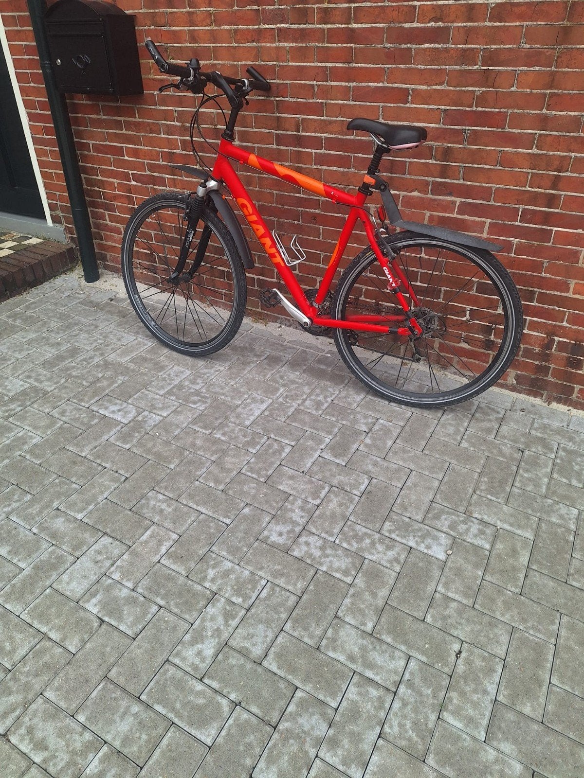Giant fiets, rood, 28 inch, 21 versnellingen, Fietsen en Brommers, Ophalen