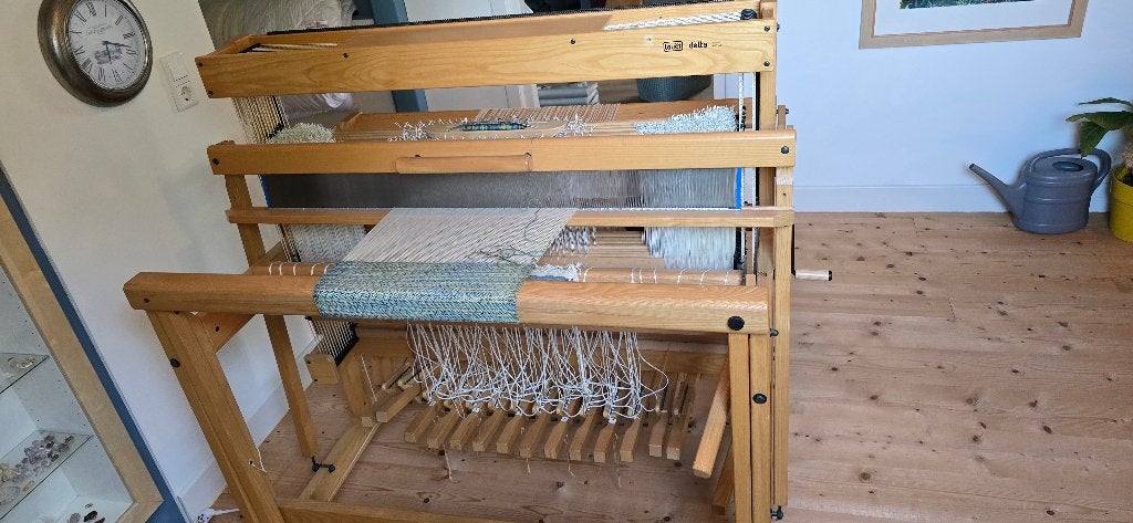 Weefgetouw Louët Delta 110, met accessoires, Ophalen, Zo goed als nieuw, Gereedschap of Toebehoren