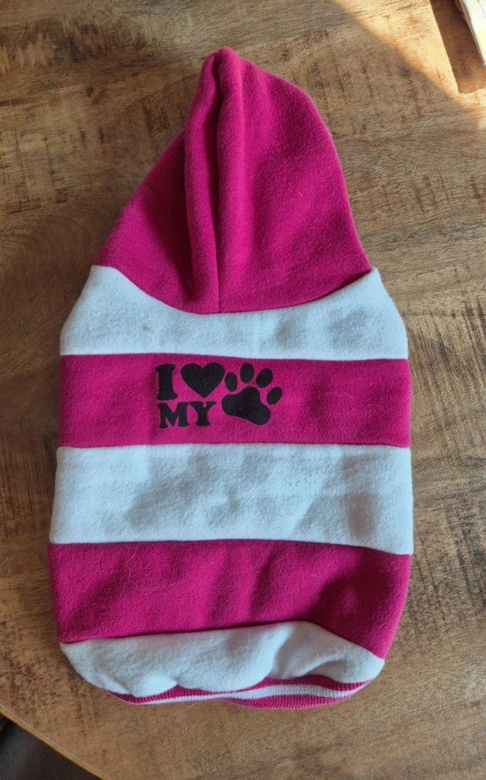 Honden hoodie. Ruglengte 23 cm. Maat S. Amper gedragen, Dieren en Toebehoren, Ophalen of Verzenden, Zo goed als nieuw, Hondenshirt
