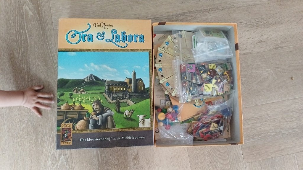 bordspel nieuw 999 games Ora et Labora, Hobby en Vrije tijd, Gezelschapsspellen | Bordspellen, Vijf spelers of meer, Ophalen of Verzenden