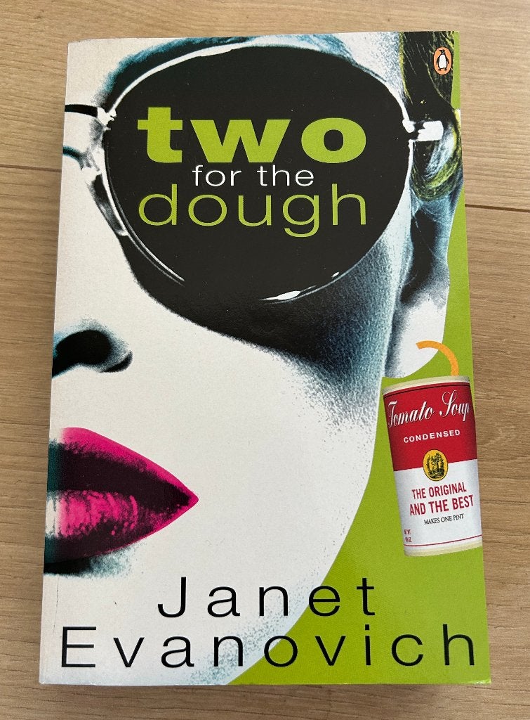 Janet Evanovich - Two for the Dough paperback Engels, Verzenden, Zo goed als nieuw, Janet Evanovich