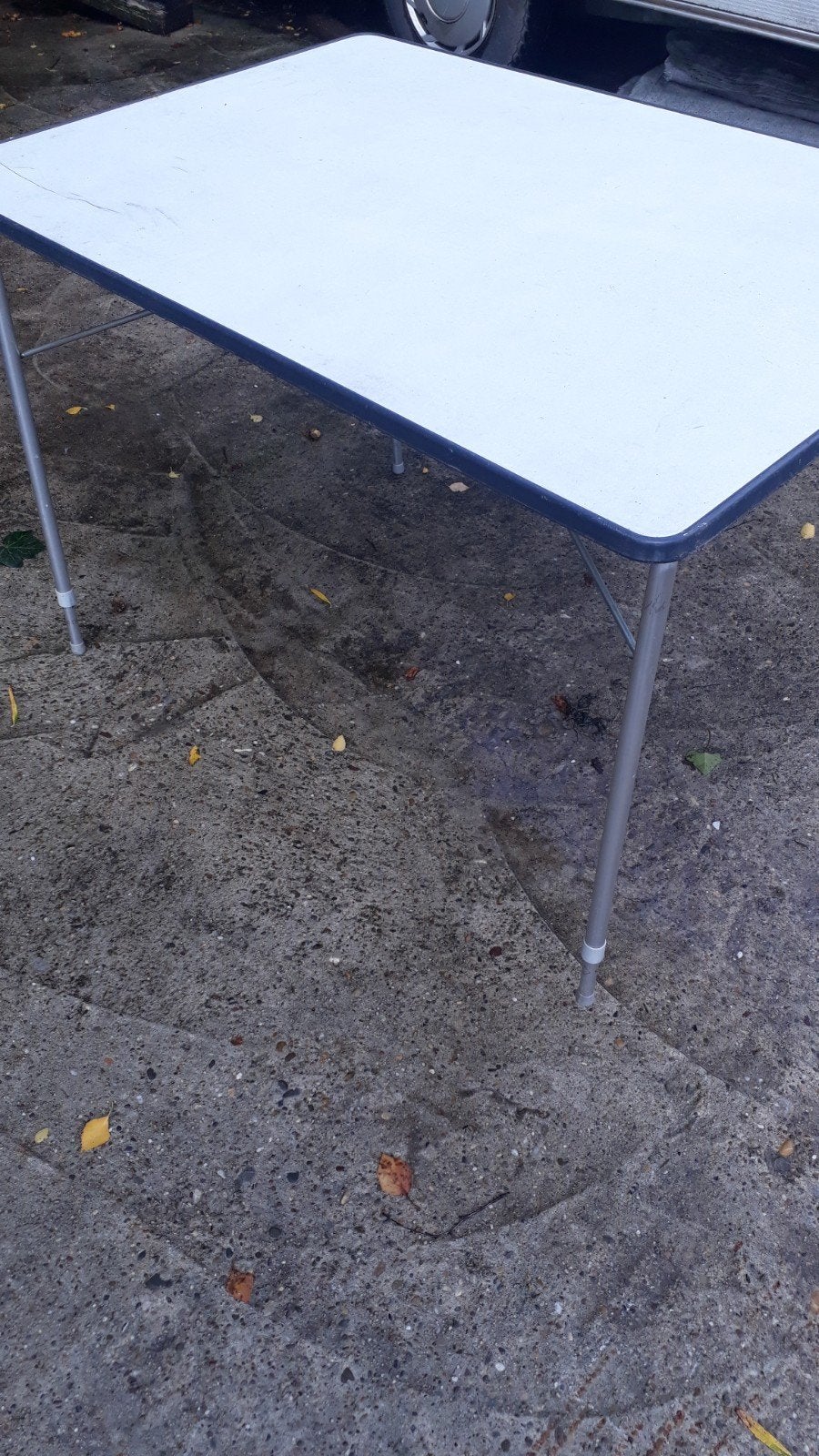 camping tafeltje gebruikt maar nog functioneel, Ophalen, Gebruikt, Campingtafel