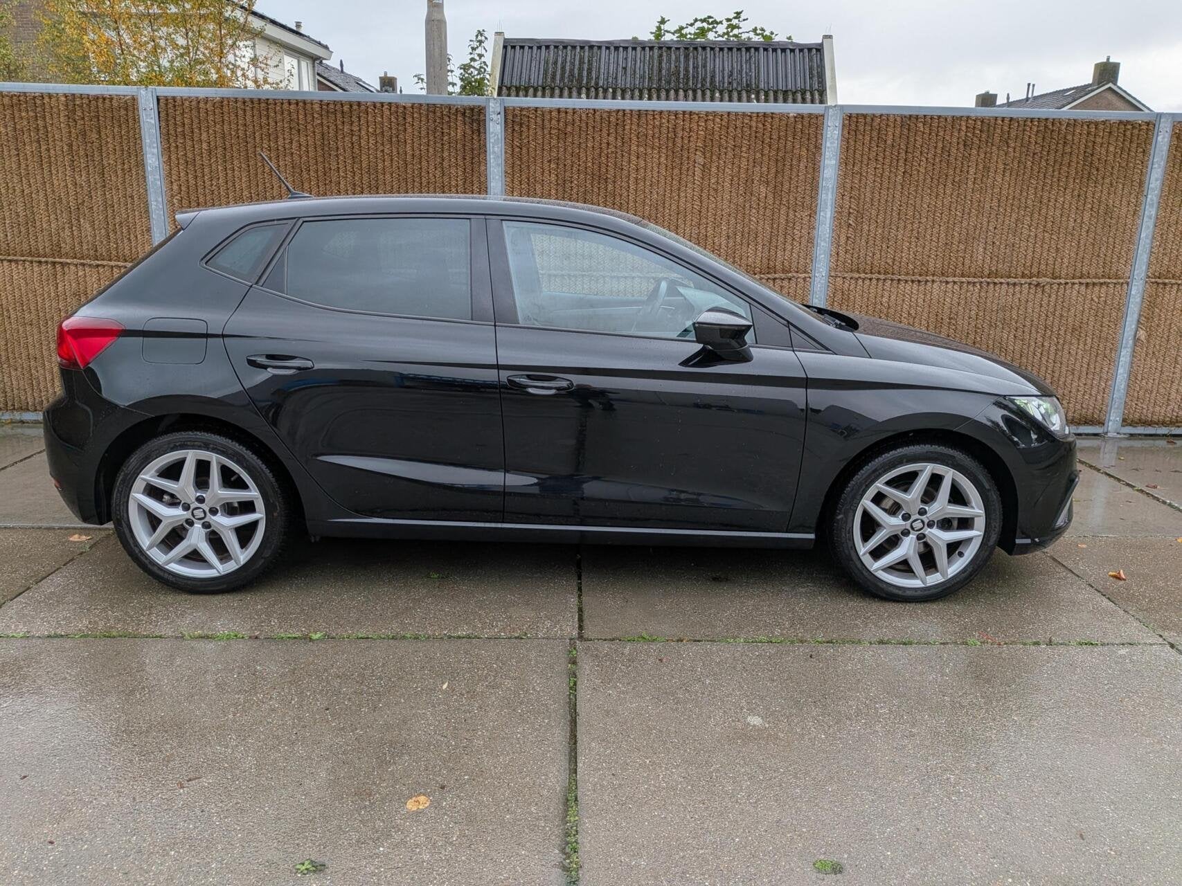 Seat Ibiza 1.0 TSI FR Business Intense, Voorwielaandrijving, Euro 6, 116 pk, Origineel Nederlands