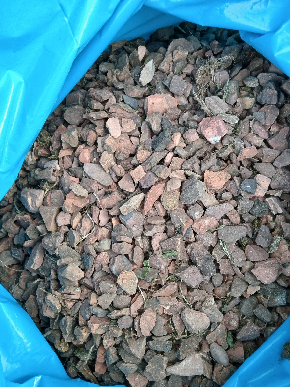 tuin of uitrit kiezelstenen rood /grijs 850kg, Ophalen