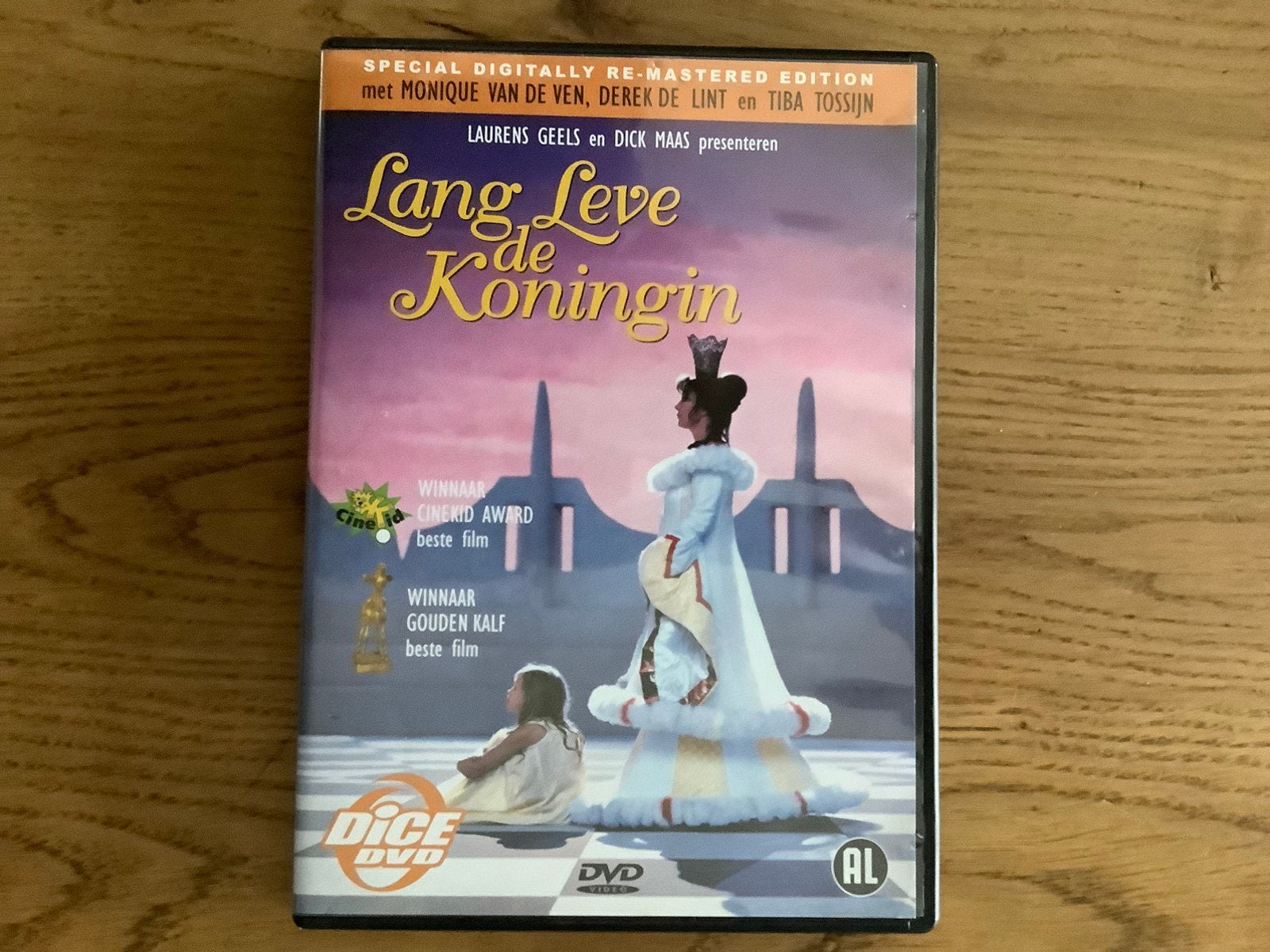 Lang leve de koningin, Monique van de Ven, Derek de Lint., Ophalen of Verzenden