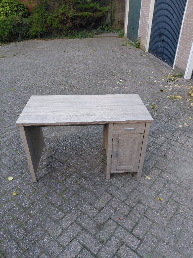 Bureau, Ophalen, Gebruikt, Spaanplaat of MDF, Met lades