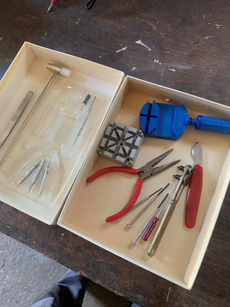 Horlogemakers gereedschap, Hobby en Vrije tijd, Ophalen of Verzenden