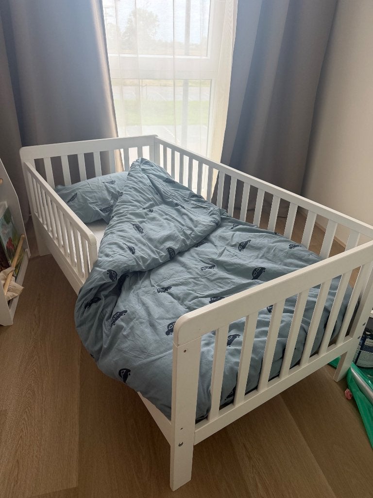 PEUTERBED «Petite Amelie» 140X70 WIT, 70 tot 85 cm, 140 tot 160 cm, Zo goed als nieuw, Ophalen