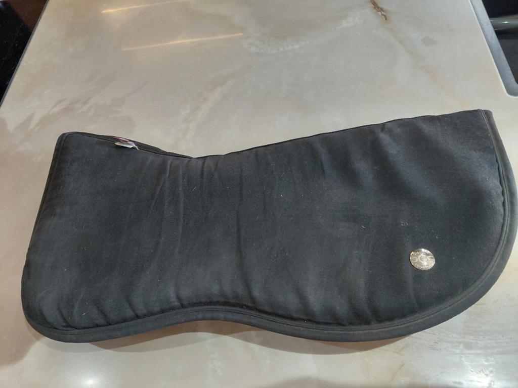 Ogilvy dressage pad regular, Dieren en Toebehoren, Paarden en Pony's | Dekens en Dekjes, Ophalen of Verzenden