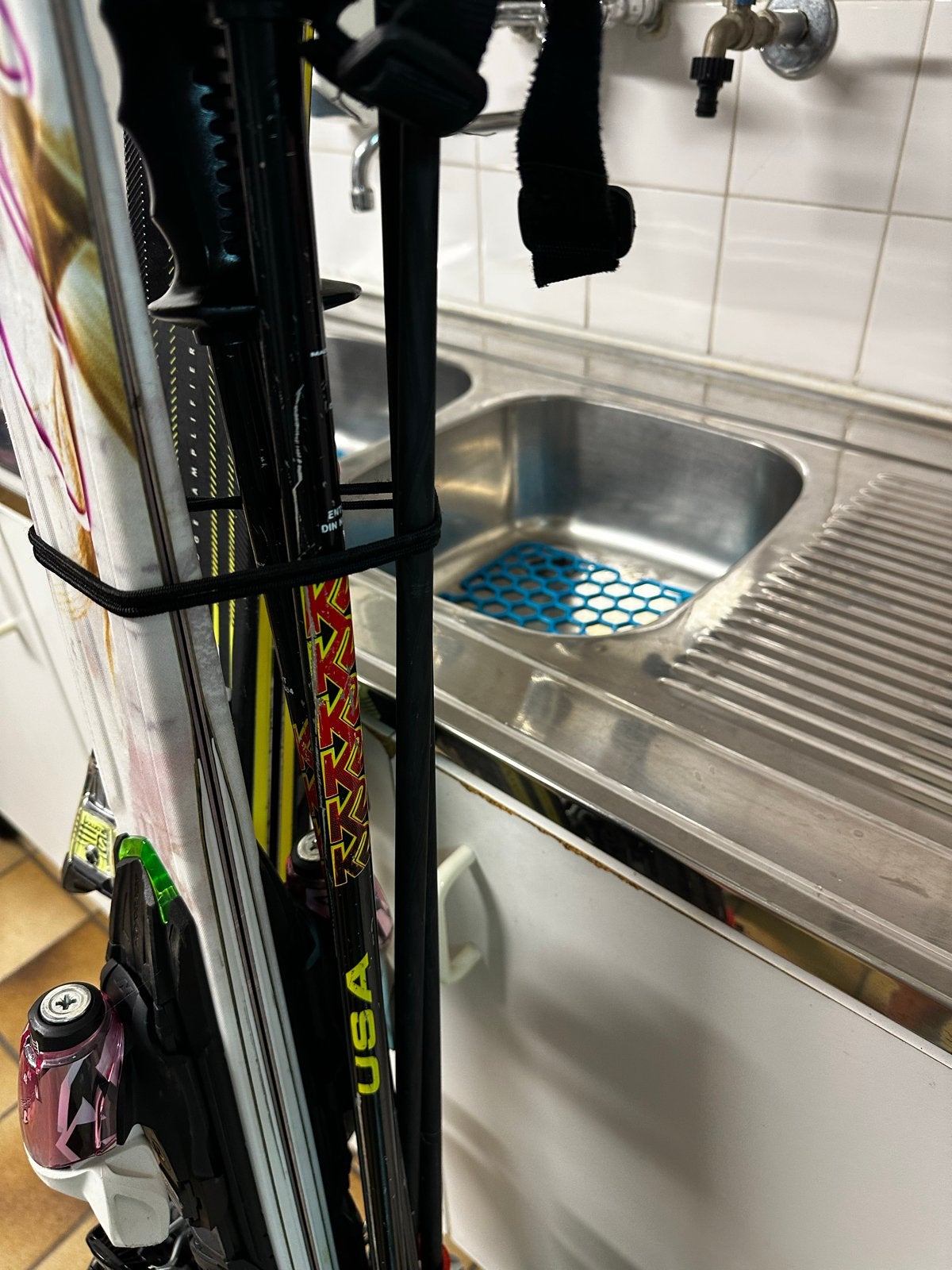 Salomon S/MAX 10 ski's met bindingen en skistokken, Sport en Fitness, Skiën en Langlaufen, Ophalen, 160 tot 180 cm, Gebruikt, Salomon