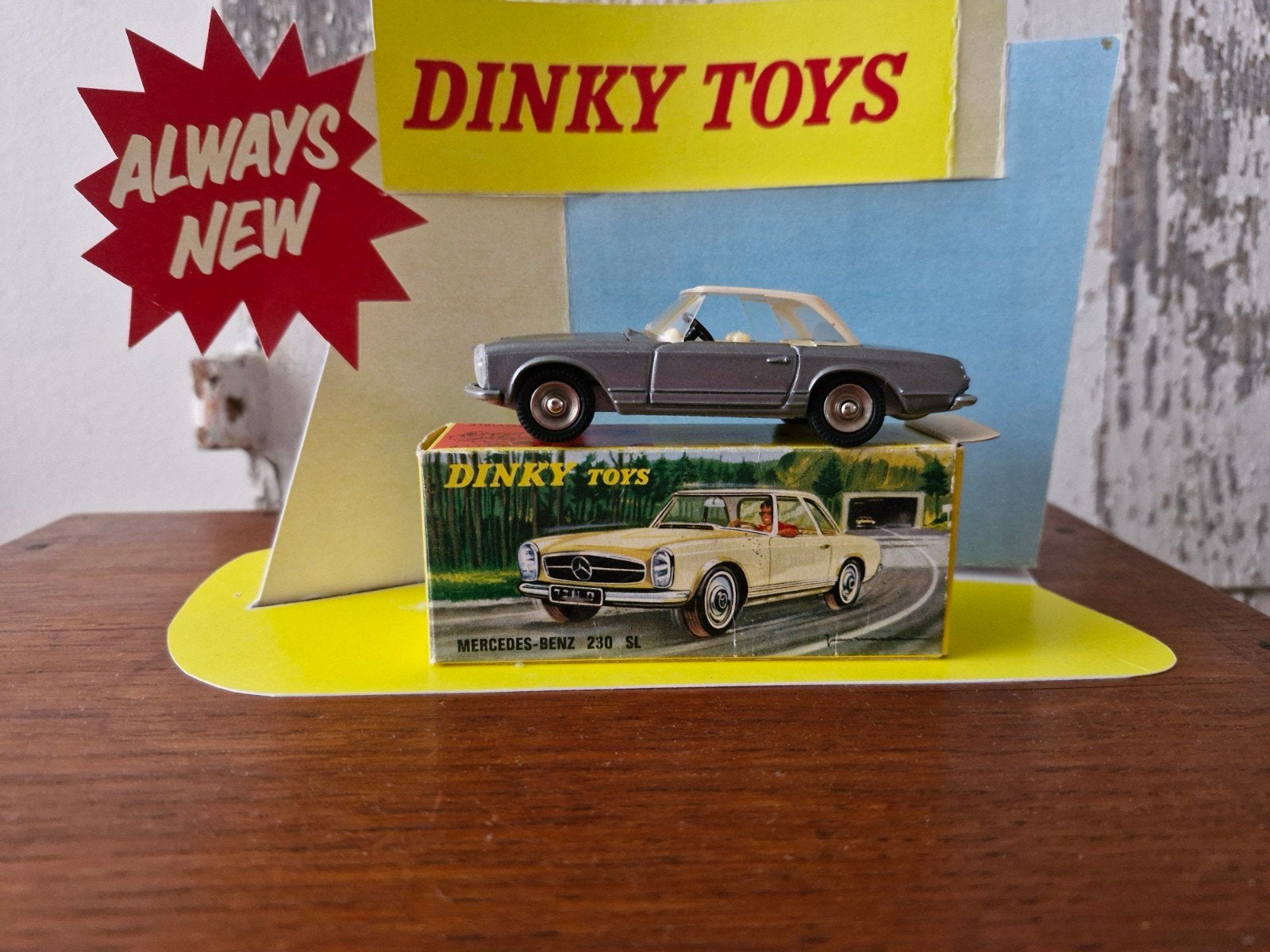 Dinky Toys Display (repro), Verzenden, Bus of Vrachtwagen, Overige merken