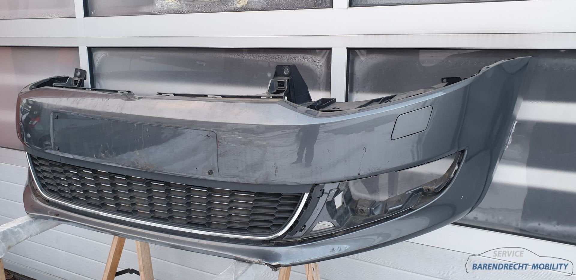 Voorbumper Polo 6R Volkswagen 6R0807221 koplampsproeiers ori, Auto-onderdelen, Carrosserie en Plaatwerk, Gebruikt, Volkswagen AG