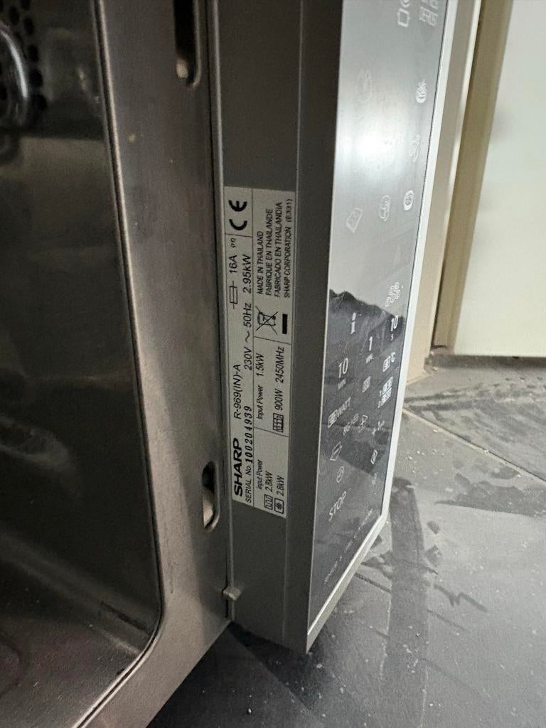 Sharp Combimagnetron R-969(IN)-A Zilver, Ophalen, Combimagnetron, Gebruikt, Grill