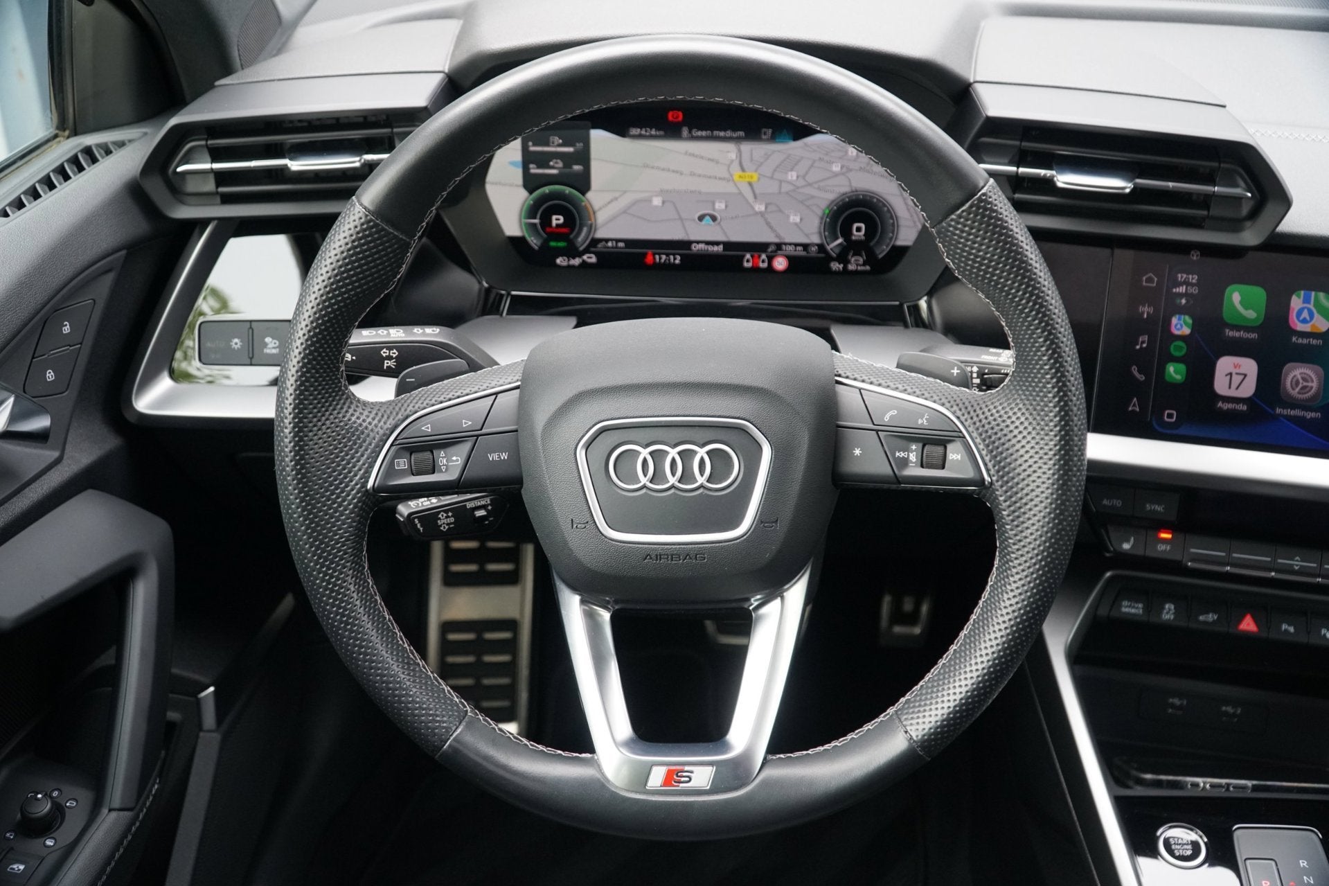 Audi A3 Sportback 45 TFSI e S edition Competition 245PK PHEV, Dealer onderhouden, Gebruikt, 4 cilinders, Hybride Elektrisch/Benzine